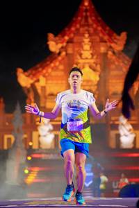 BIB: 432
                            <button type="button" onclick="openModal(22471337)" class="btn btn-primary btn-sm float-right btn-popup" data-toggle="modal" data-target=".modal-high-quality">
                        <i class="fas fa-shopping-cart"></i> Add to Cart
                    </button>
                                            <button type="button" onclick="isThisMe(22471337, true)" class="btn btn-success btn-sm float-right btn-popup btn-isme hidden" data-toggle="tooltip" data-placement="bottom" title="นี่คือรูปของคุณใช่ไหม คลิกที่นี่เพื่อเอาเข้าอัลบั้ม">
                        <i class="fas fa-plus"></i> Add to album
                    </button>
                    <button type="button" onclick="isThisMe(22471337, false)" class="btn btn-warning btn-sm float-right btn-popup btn-isnotme hidden">
                        <i class="fas fa-ban"></i> Remove from album
                    </button>